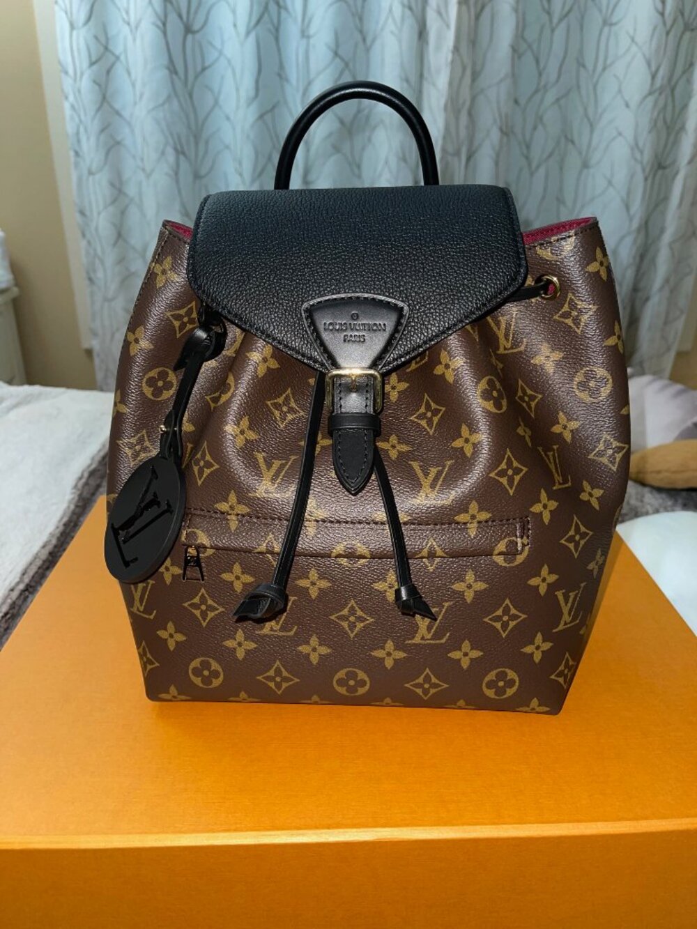 Louis Vuitton Monogram Leather Montsouris PM Backpack Noir - Picture 3 of 14